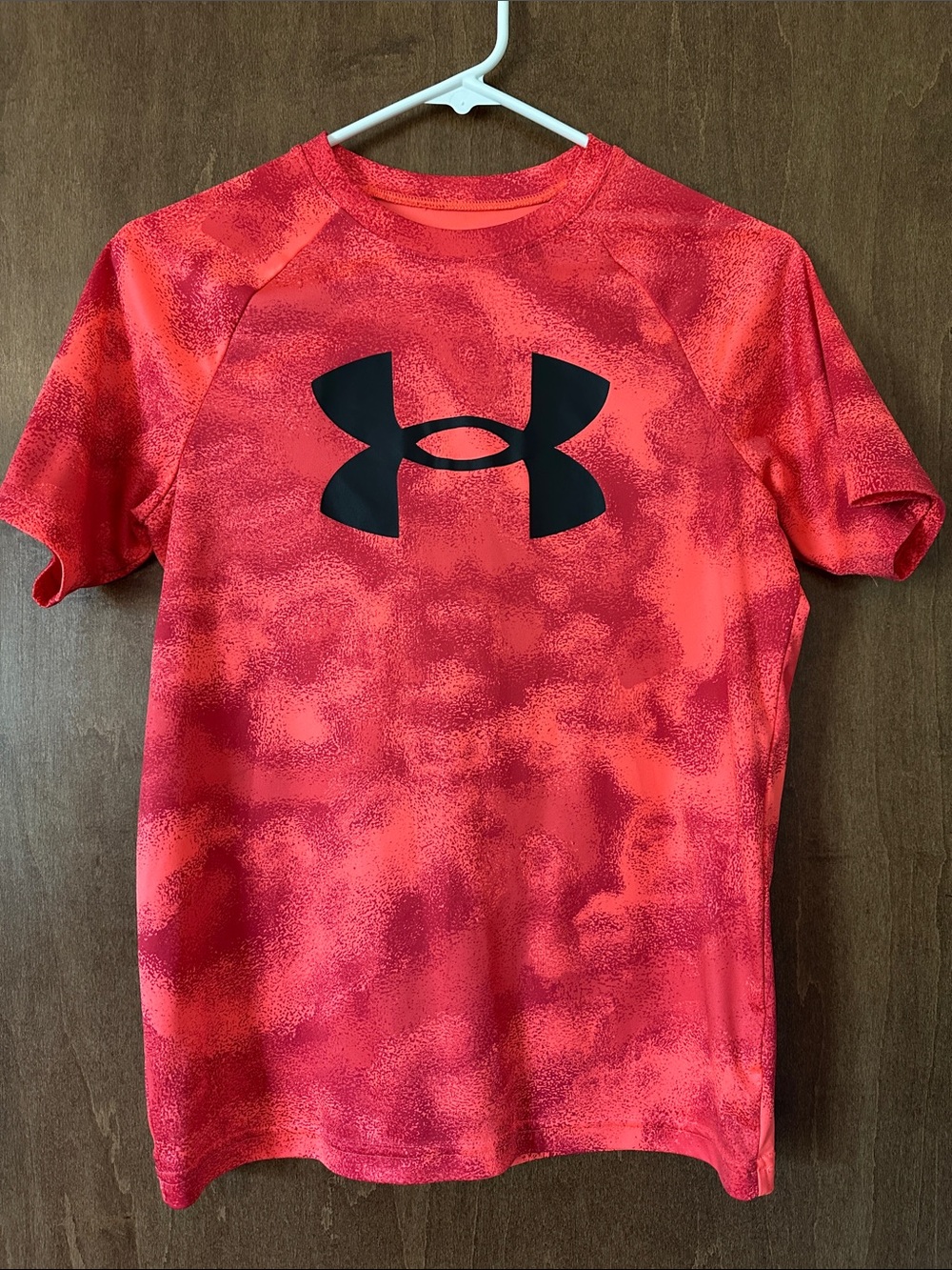 NWOT Under Armour Youth Loose Red/Coral Performance Tee